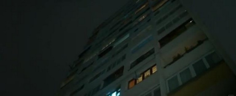 Евакуираха цял блок в София заради сигнал за напукана стена (ВИДЕО)