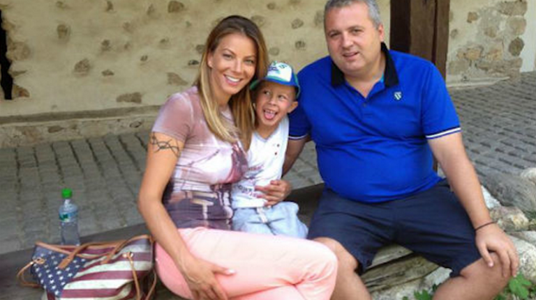 Певицата Емилия стана майка за втори път