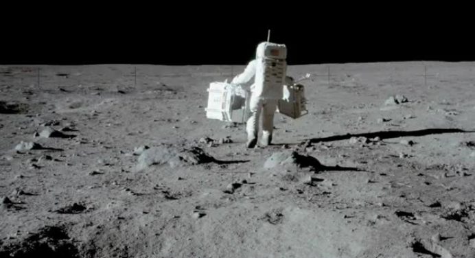 Кога ще изчезне стъпката на Нийл Армстронг върху Луната?
