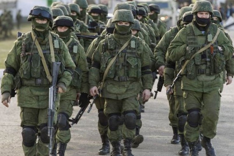 НАТО готви план за разполагане на 4000 военни по границите с Русия
