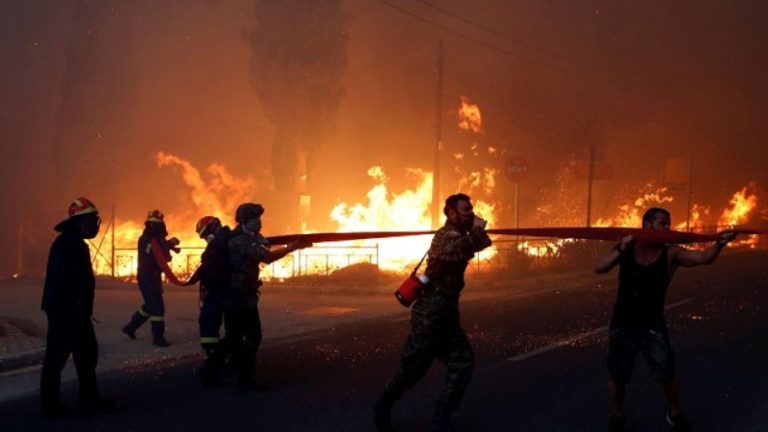 Двама загинаха при пожари в Пловдивско