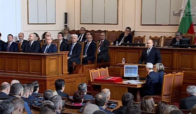 Старт на 49-то НС. Депутатите положиха клетва (ВИДЕО)