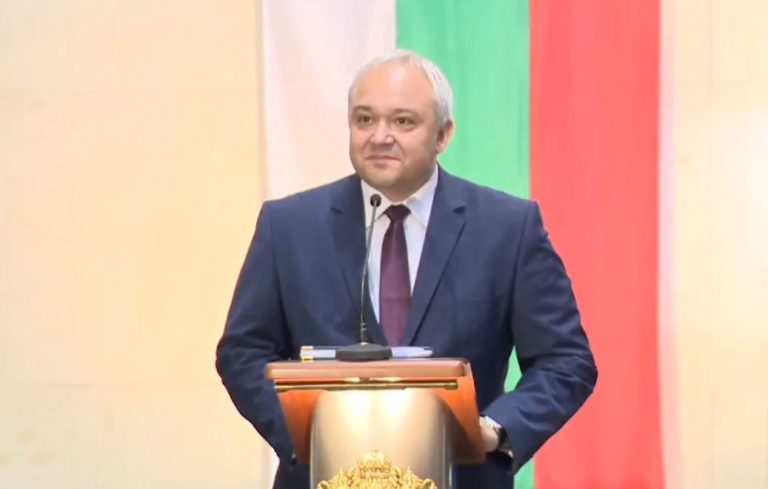 Демерджиев с разкрития за хартиената бюлетина: Увеличиха ли се опитите за манипулиране на вота с връщането й? (ВИДЕО)