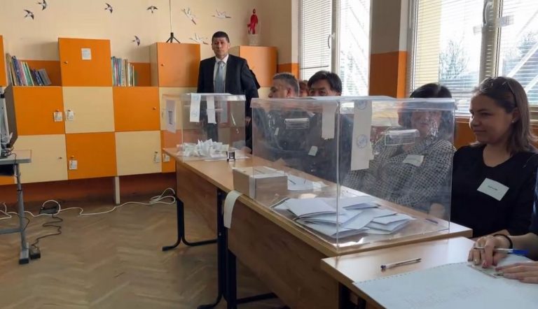 93,39% обработени протоколи: Коя политическа сила е водеща към момента?