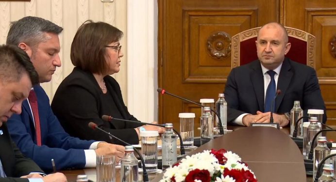 Нинова към Радев: Ще ви кажа нещо, което никой не смее. Беше грешка, че миналата година не внесохте бюджет (ВИДЕО)