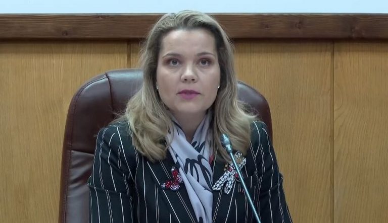 От МВР представиха концепцията на новите лични карти. Ще имат чип и голяма защита (ВИДЕО)