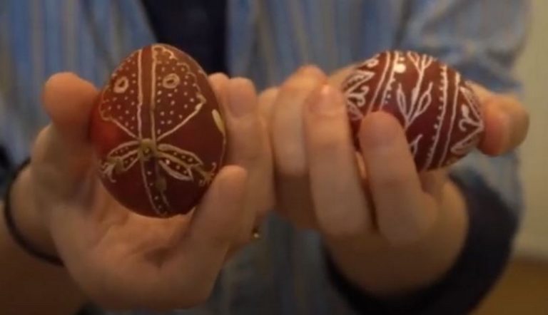 Техники за изписване на яйца за Великден, които са използвали предците ни (ВИДЕО)