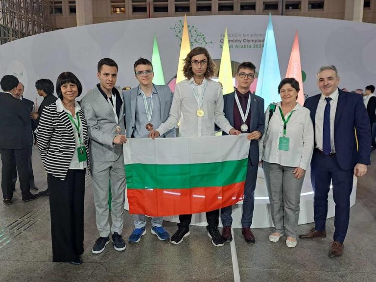 Блестящо представяне на България на Международната олимпиада по химия