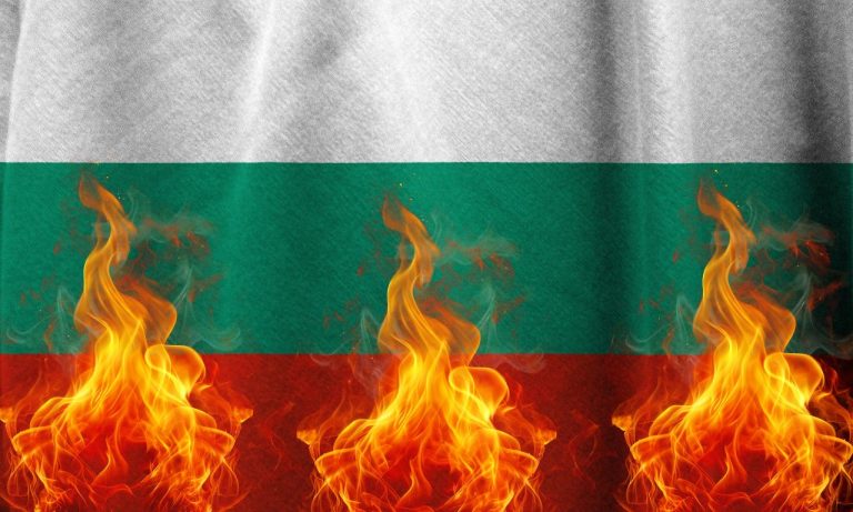 България в битка с огъня