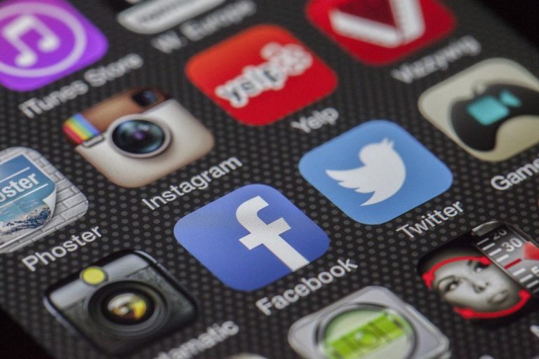 Технологичният напредък продължава: Тестваха новия смартфон на Хіаоmі