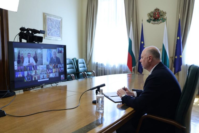 Желязков настоява за пълна евроатлантическа подкрепа за Украйна