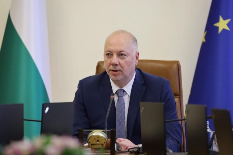 Желязков решава водната криза в Плевен и въвежда нови правила за атракционите