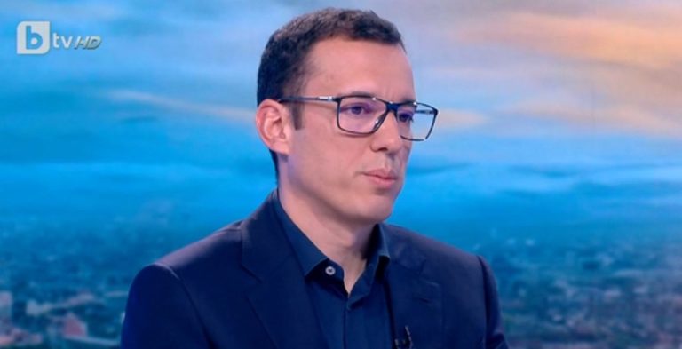 Терзиев срещу Пеевски: Санкционираният „оправя“ Топлофикация