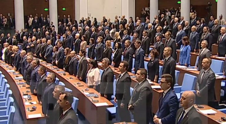 Първо заседание на 52-рото Народно събрание и очакван избор на председател