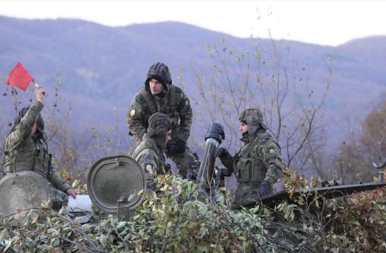 Засилено придвижване на военна техника и личен състав на Сухопътните войски на 19 и 20 април