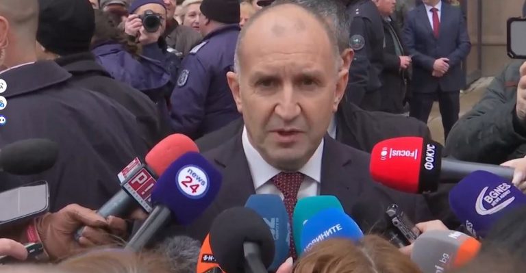 Румен Радев: Нов външен дълг вероятно ще е неизбежен за България