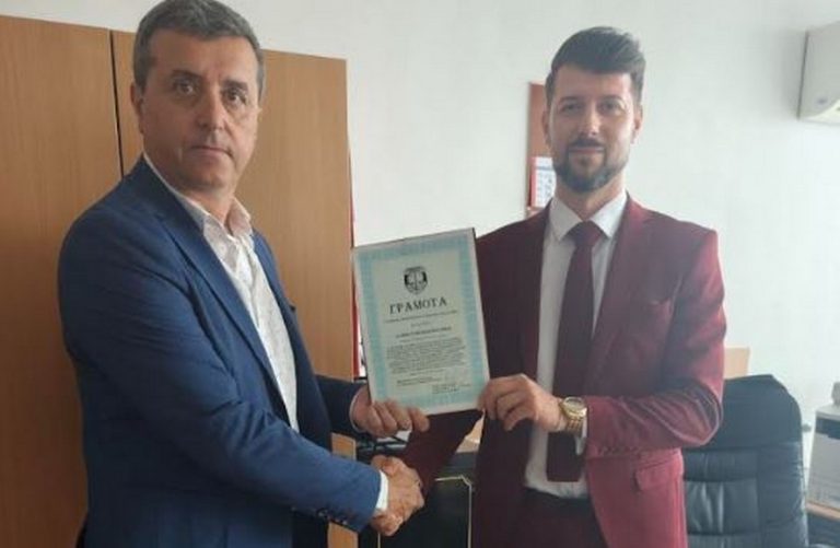 Даниел Илиев е награден за борба с телефонните измами в българо-румънски екип