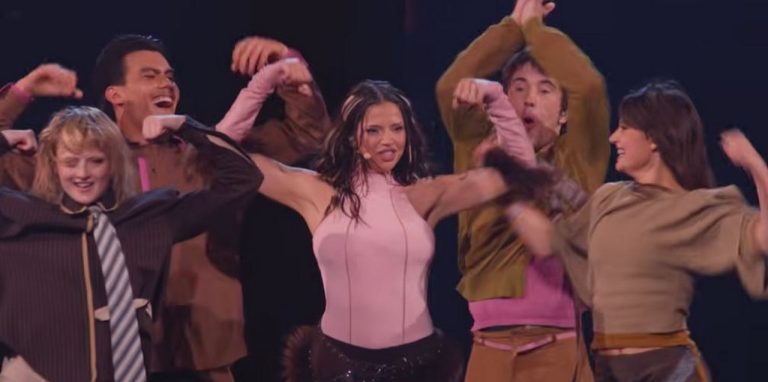 DARA ще изпълни „Bangaranga“ на MAD VMA 2026 в Атина