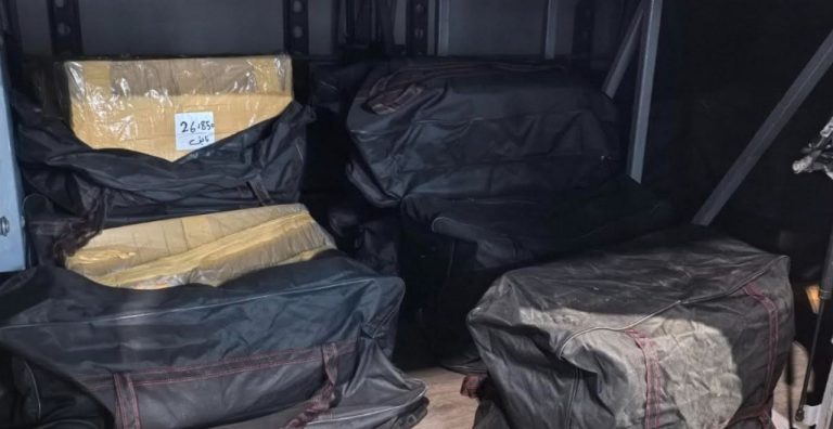 БАБХ спря близо три тона нелегална овча лой и месни продукти на „Капитан Андреево“
