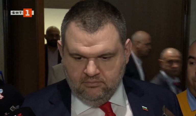 Милен Трифонов настоява за пълна прозрачност за полетите на Делян Пеевски