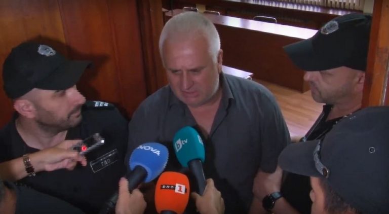 Съдът остави в ареста шофьора на тира след тежката катастрофа на АМ „Тракия“