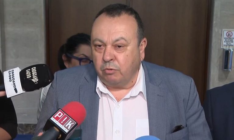 ДПС оспорва справката на МВР за полетите и посочените от министъра лица