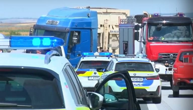 Пътна полиция и „Автомобилна администрация“ започват засилен контрол над тежкотоварните камиони