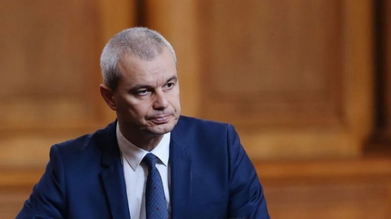 „Възраждане“ предупреди за военен риск след решението за авиобаза „Безмер“