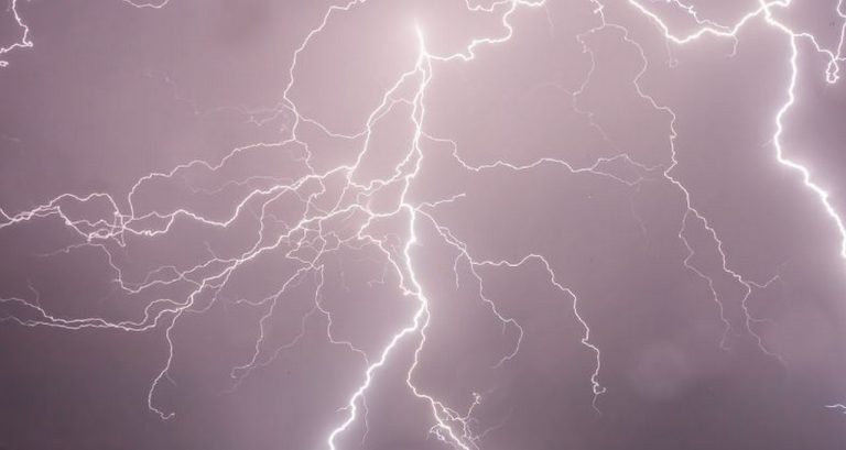 Инж. Христомир Иванов: Колата е най-сигурното убежище при буря