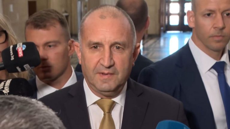 Радев отхвърли спекулациите за Украйна и очерта рамката за бюджета за 2026 г.