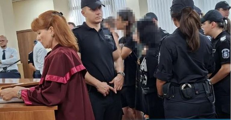 Петима младежи остават в ареста за убийството на мъж в Пловдив