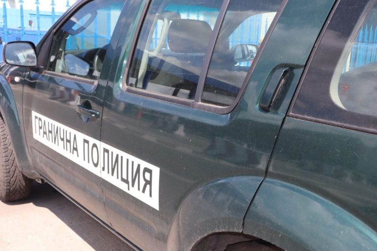 Военните: Падналият дрон край „Кардам“ най-вероятно е примамка „Майя“