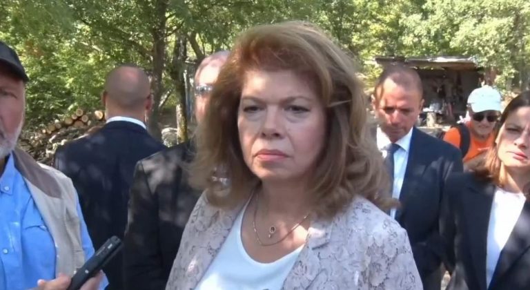 Йотова: България остава една от най-сигурните туристически дестинации