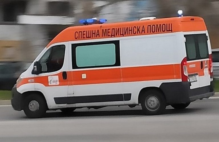 17-годишно момче е тежко ранено при падане от плоча в Беловец