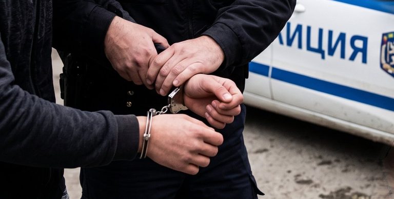 36-годишен мъж е задържан във Варна за непристойно поведение на обществено място