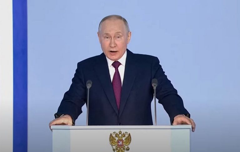 Путин: Разполагането на европейски войски в Украйна ще означава война с Русия