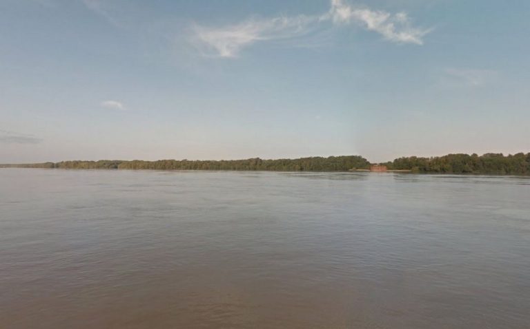 Ниските води на Дунав затрудняват корабоплаването край Русе