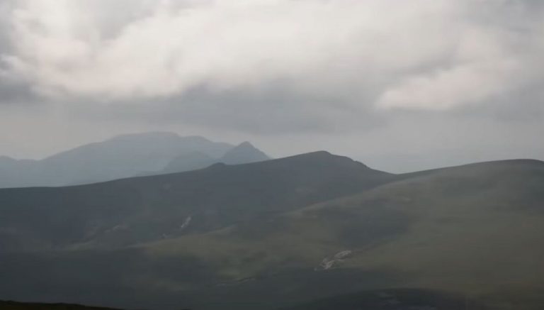 40-годишен китайски парапланерист загина край връх Голям Кадемлия