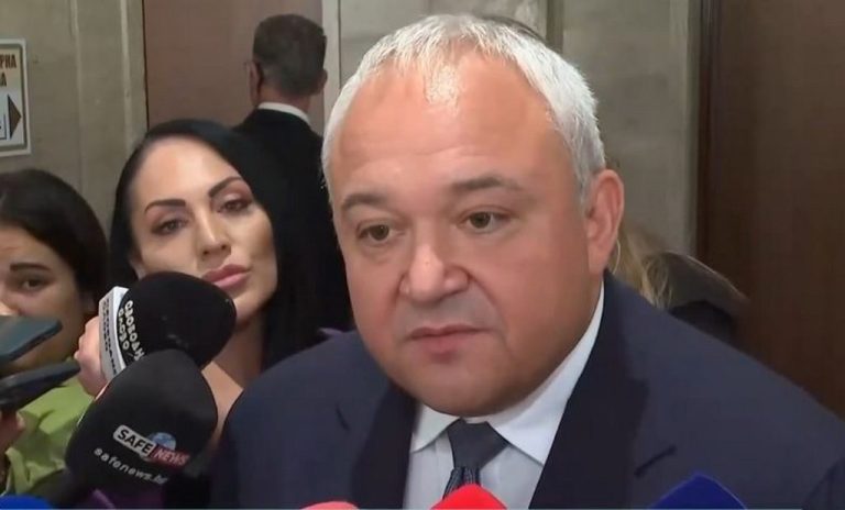 Демерджиев разкри схеми при обществените поръчки за пътна безопасност