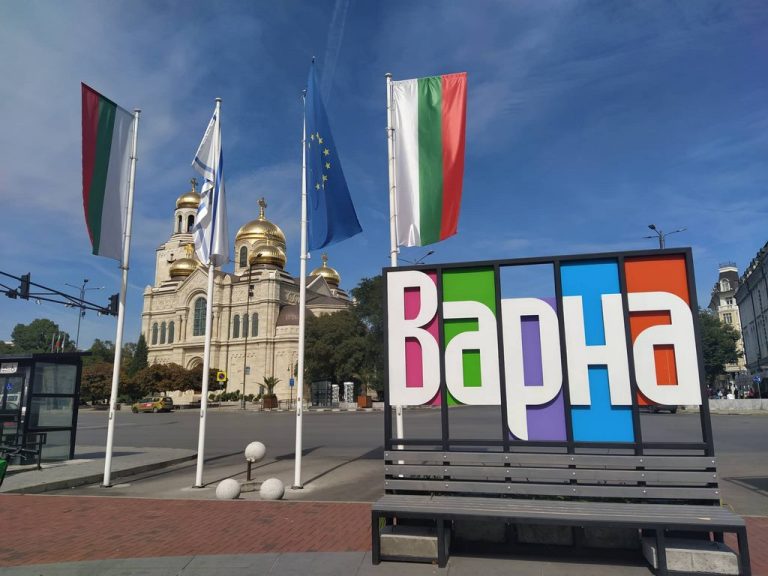 Безплатни турове във Варна до края на годината, включително достъпен маршрут за хора с двигателни затруднения