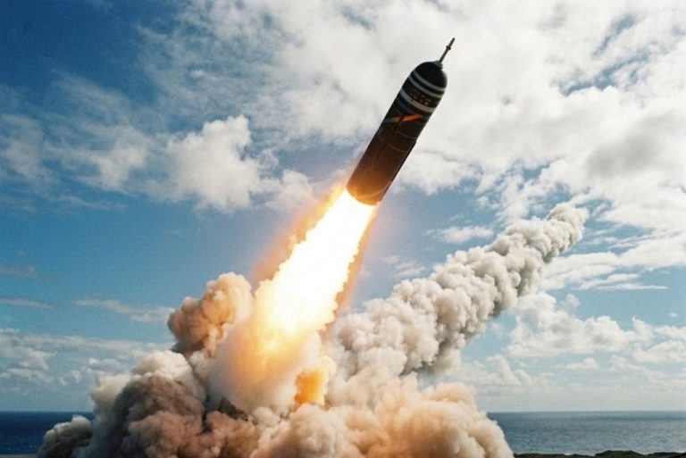 Франция успешно тества новата ядрена ракета M51.3, Макрон с послание за сигурността