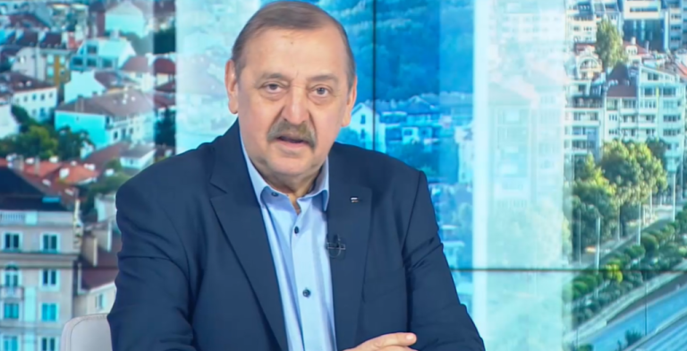 Проф. Кантарджиев: Слънцето, хигиената и маската намаляват риска от есенни вируси